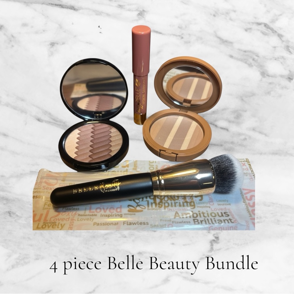 Makeup Brush and Compact Set